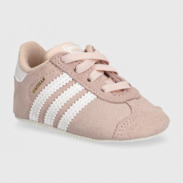 adidas Originals incaltaminte din piele pentru bebelusi GAZELLE CRIB culoarea roz