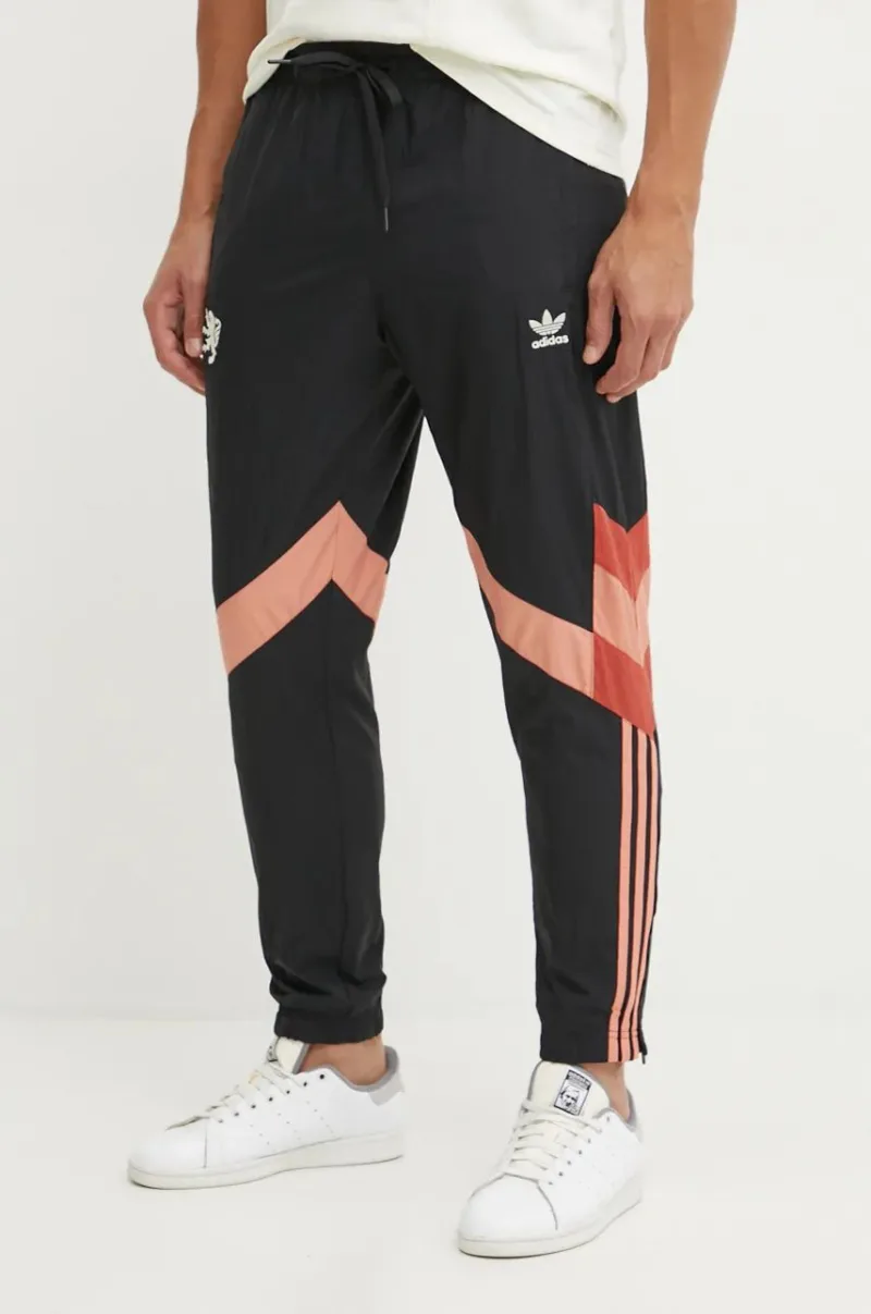 adidas Originals pantaloni barbati