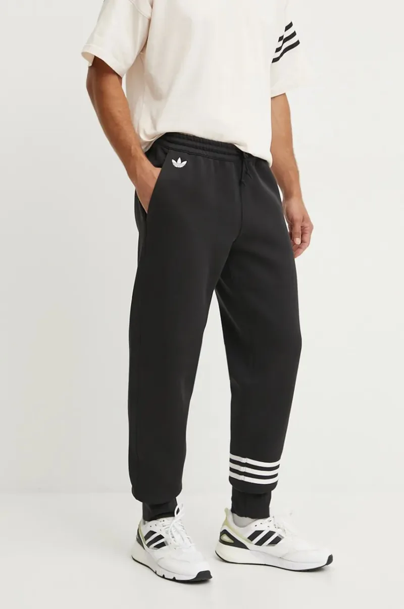 adidas Originals pantaloni de trening Neuclassics Pant culoarea negru