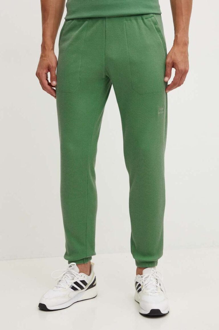 adidas Originals pantaloni de trening culoarea verde