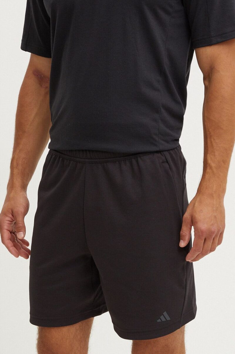 adidas Performance pantaloni scurți de antrenament Yoga culoarea negru