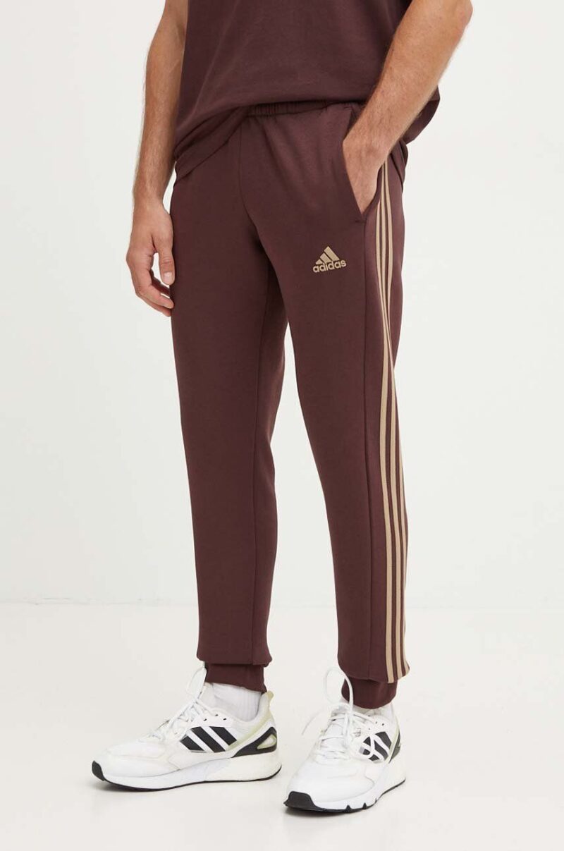 adidas pantaloni de trening Essentials culoarea bordo