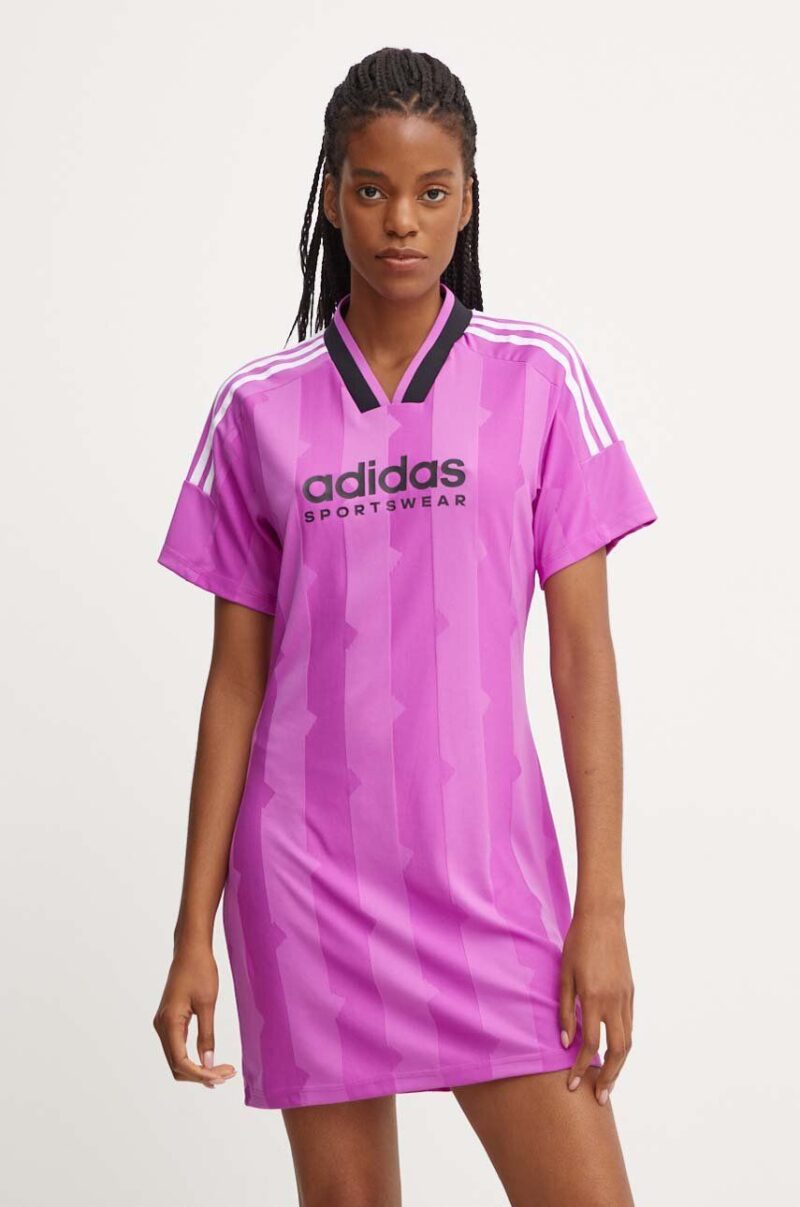 adidas rochie Tiro culoarea violet