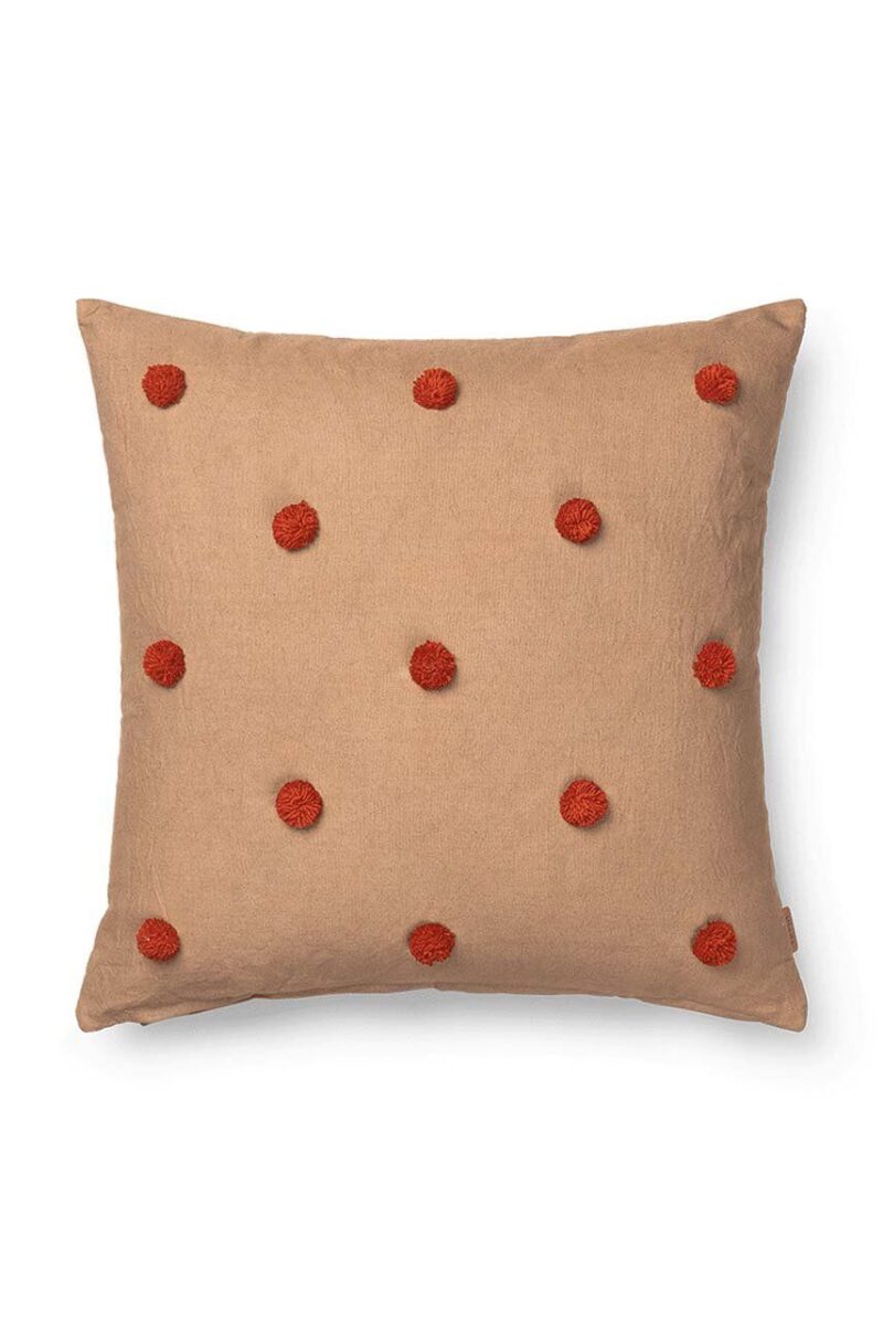 ferm LIVING husa perna Dot Tufted