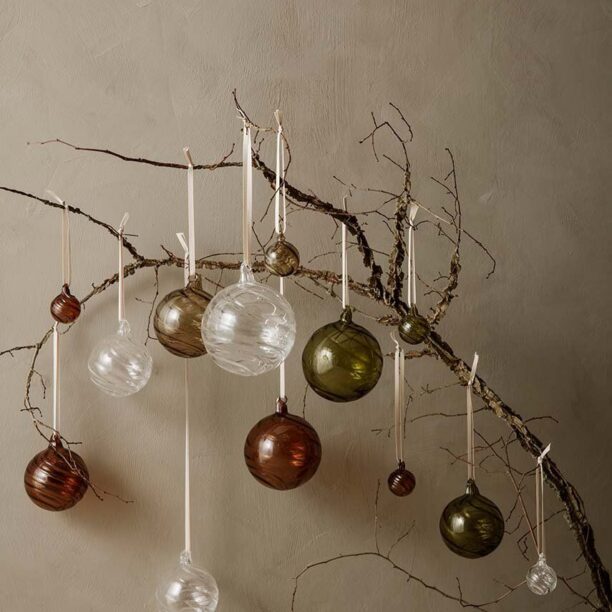 ferm LIVING set de globuri de crăciun Twirl Ornaments 4-pack preţ