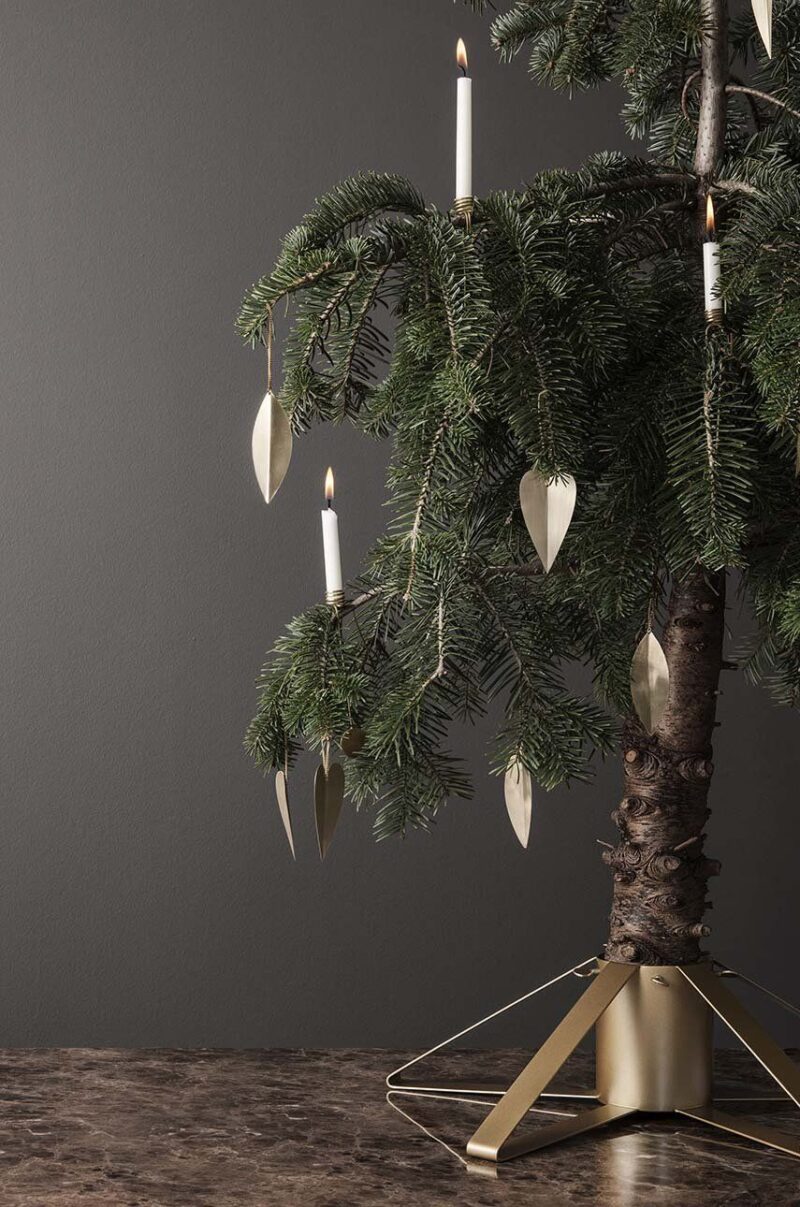 ferm LIVING suport pentru bradul de crăciun Christmas Tree Foot preţ