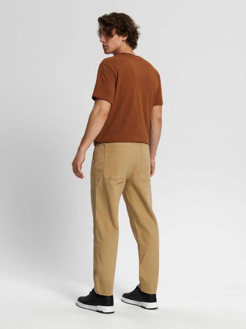 Preţ Pantaloni chino slim - bej