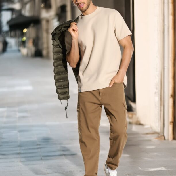 Pantaloni jogger - brun-auriu preţ