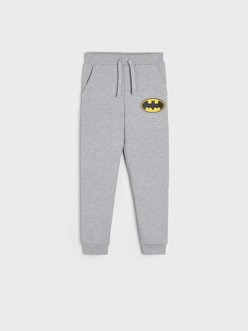 Preţ Pantaloni jogger cu Batman - gri deschis