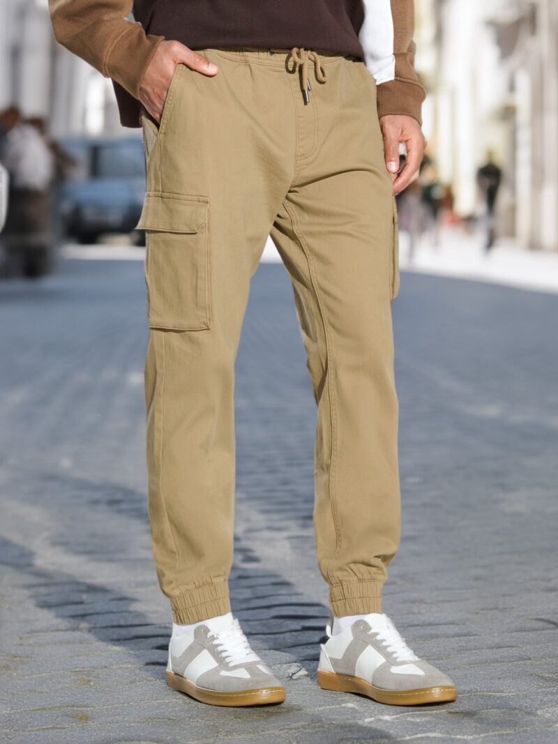 Pantaloni jogger - gri-maroniu preţ