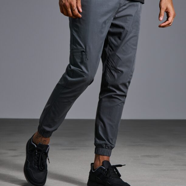 Pantaloni jogger - gri-neutru preţ