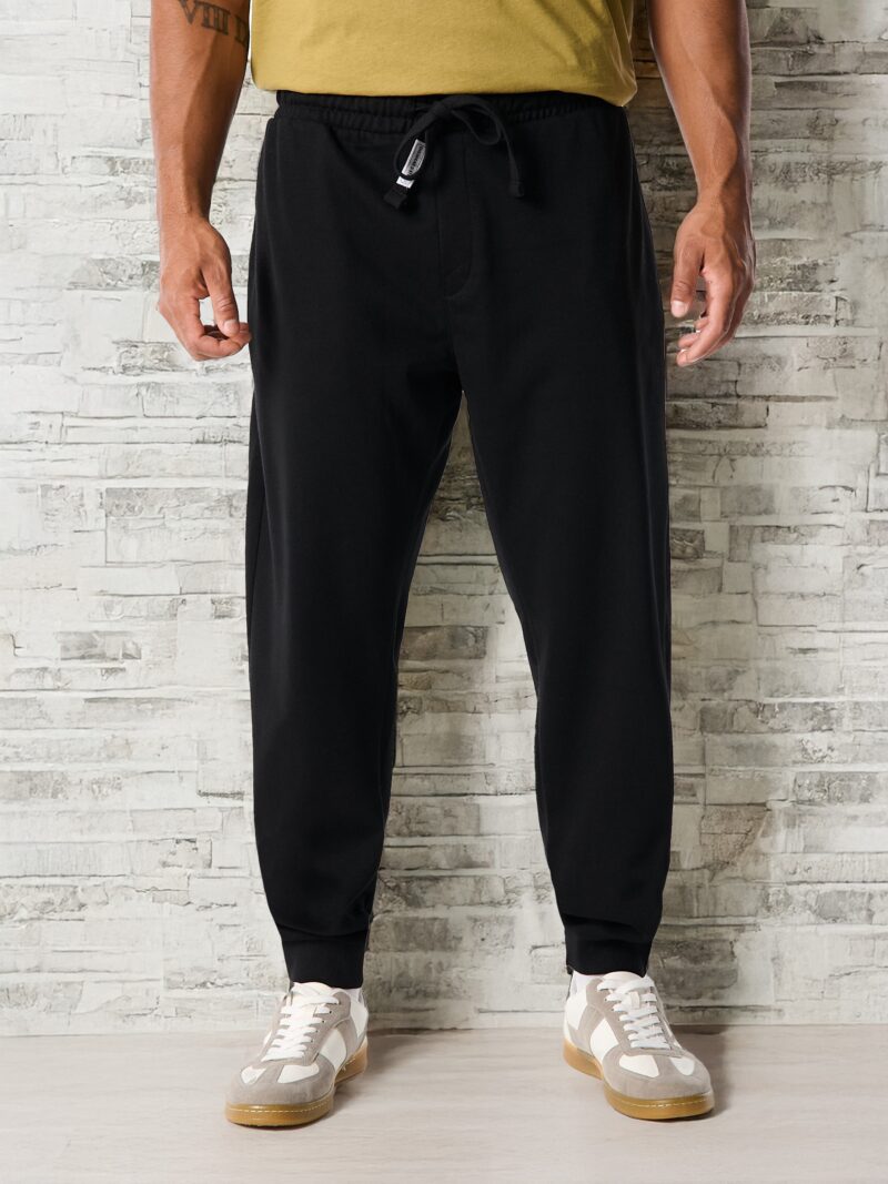 Pantaloni jogger - negru preţ