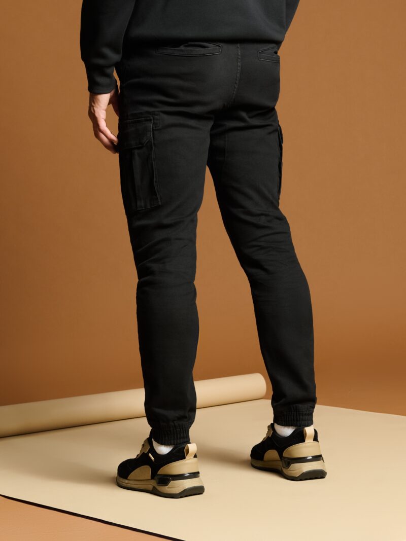 Cumpăra Pantaloni jogger - negru