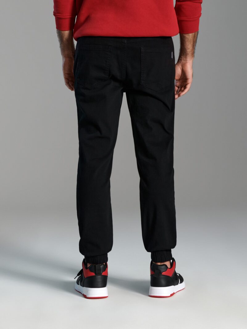 Cumpăra Pantaloni jogger - negru