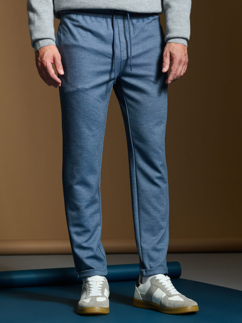 Pantaloni jogger slim fit - bleumarin preţ