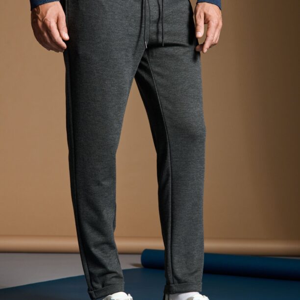 Pantaloni jogger slim fit - gri-închis preţ