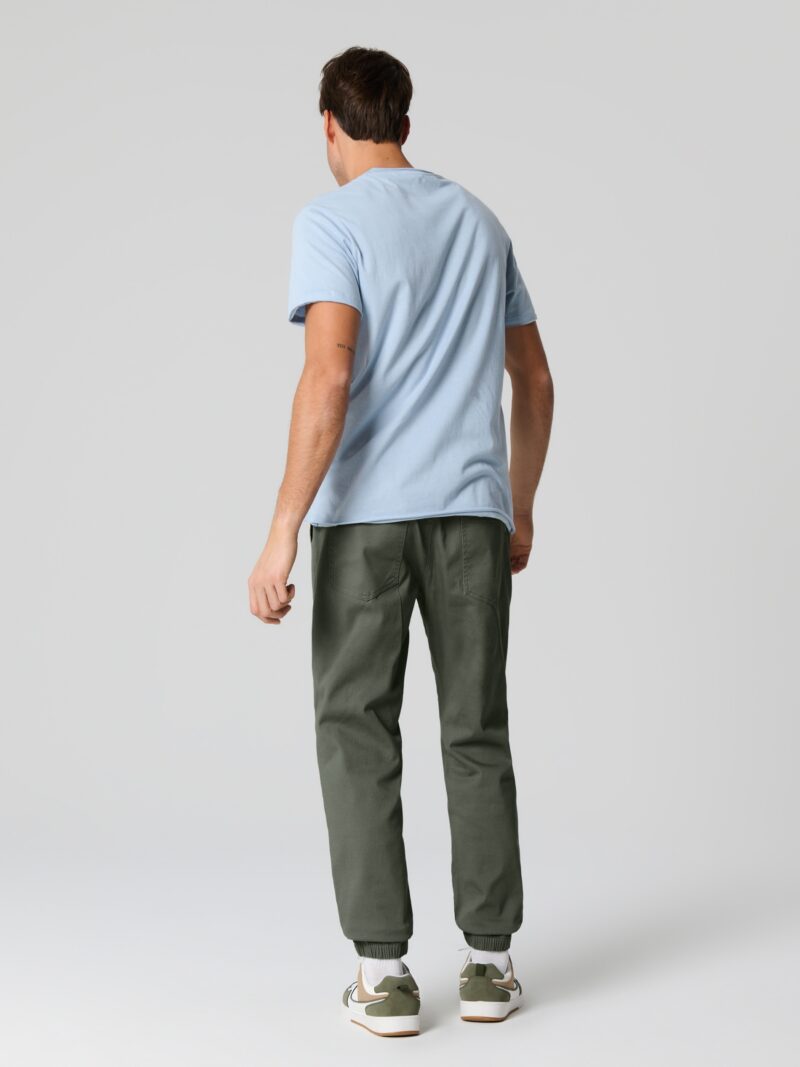 Preţ Pantaloni jogger - verde-deschis