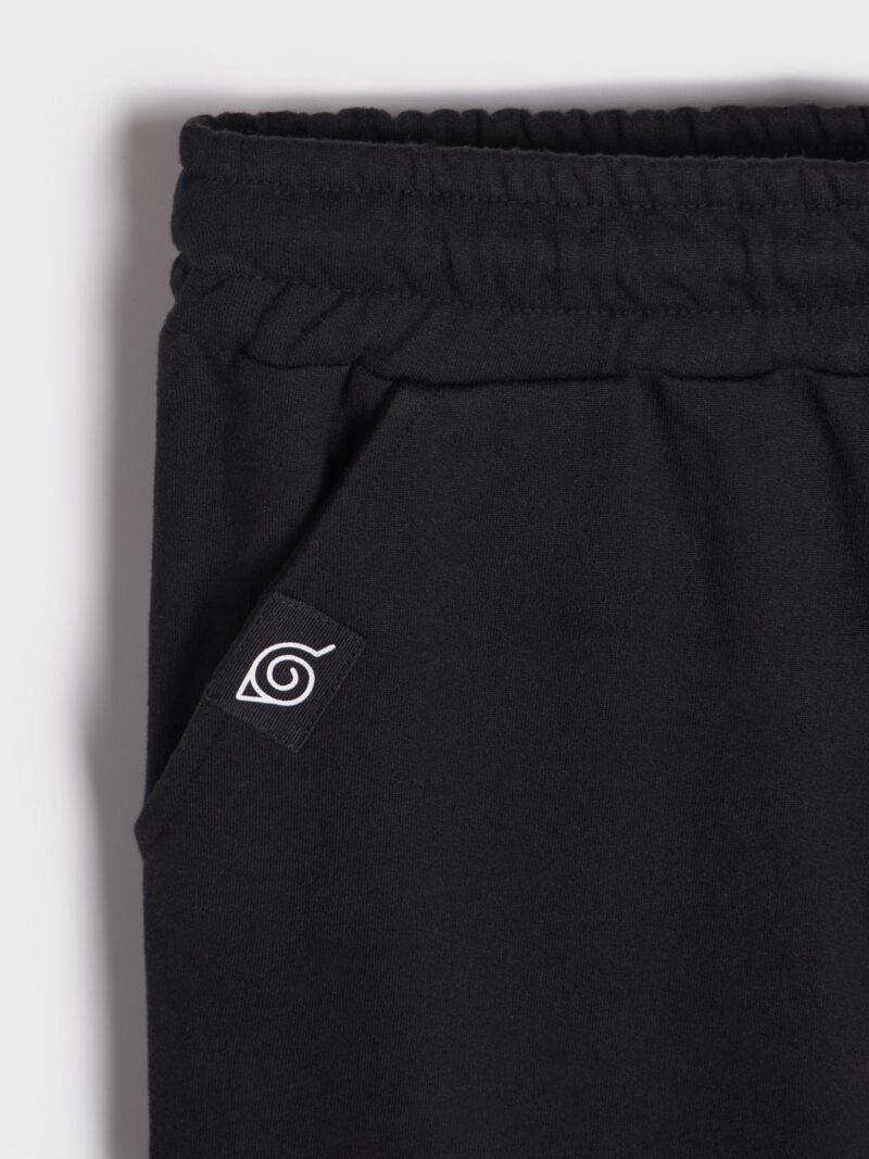 Preţ Pantaloni sport Naruto - negru