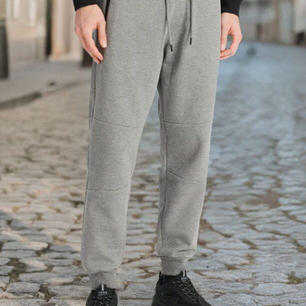 Pantaloni sport jogger - gri deschis