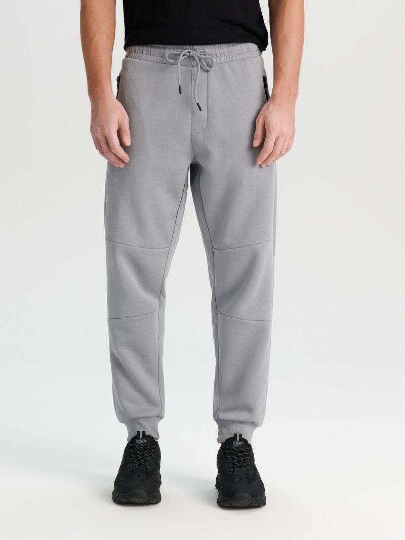 Pantaloni sport jogger - light blue preţ