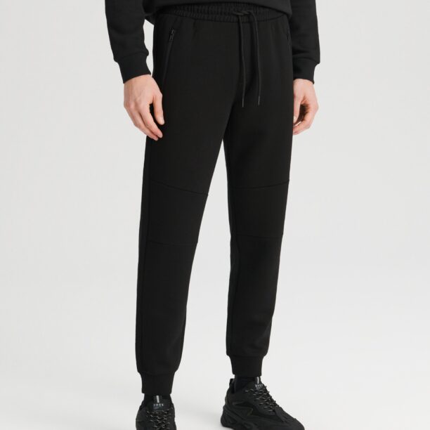 Pantaloni sport jogger - negru preţ