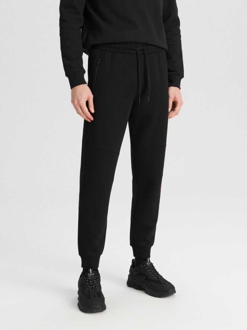 Pantaloni sport jogger - negru preţ