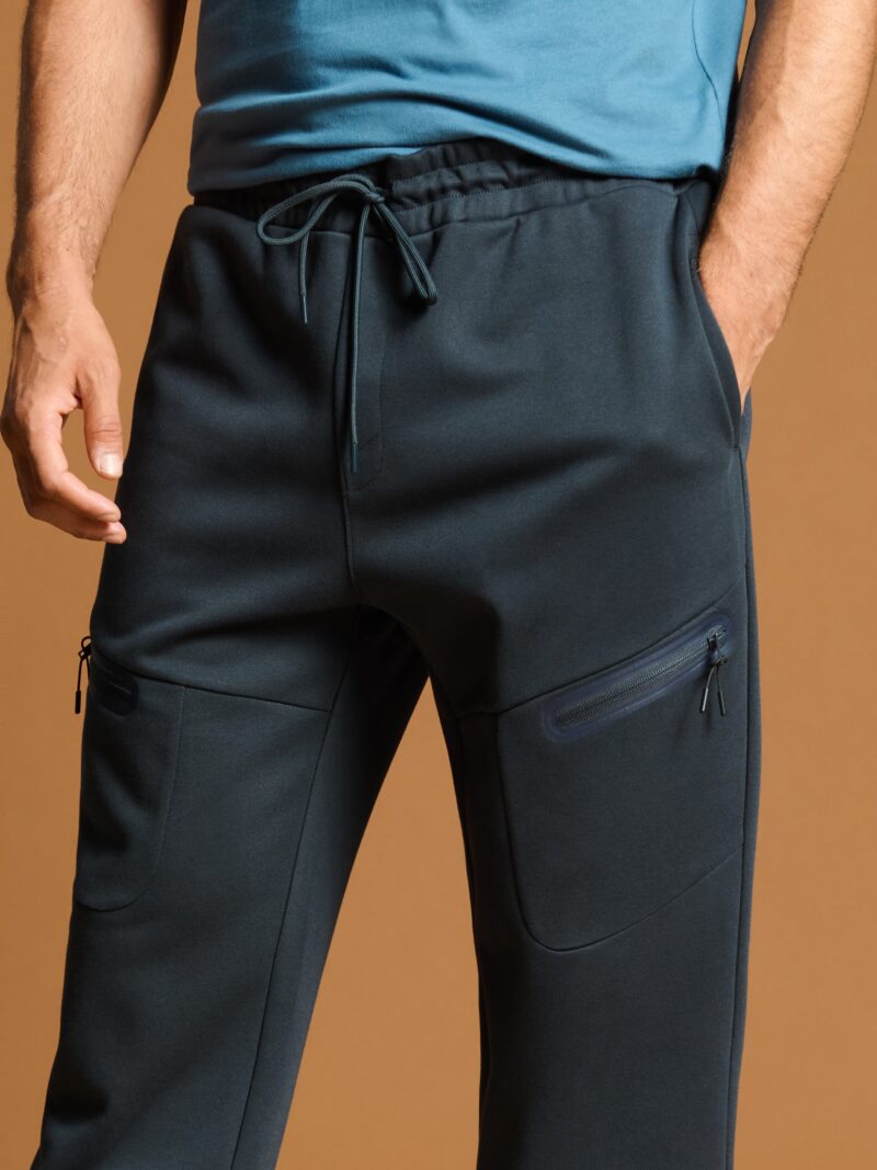 Preţ Pantaloni sport jogger - negru-antracit