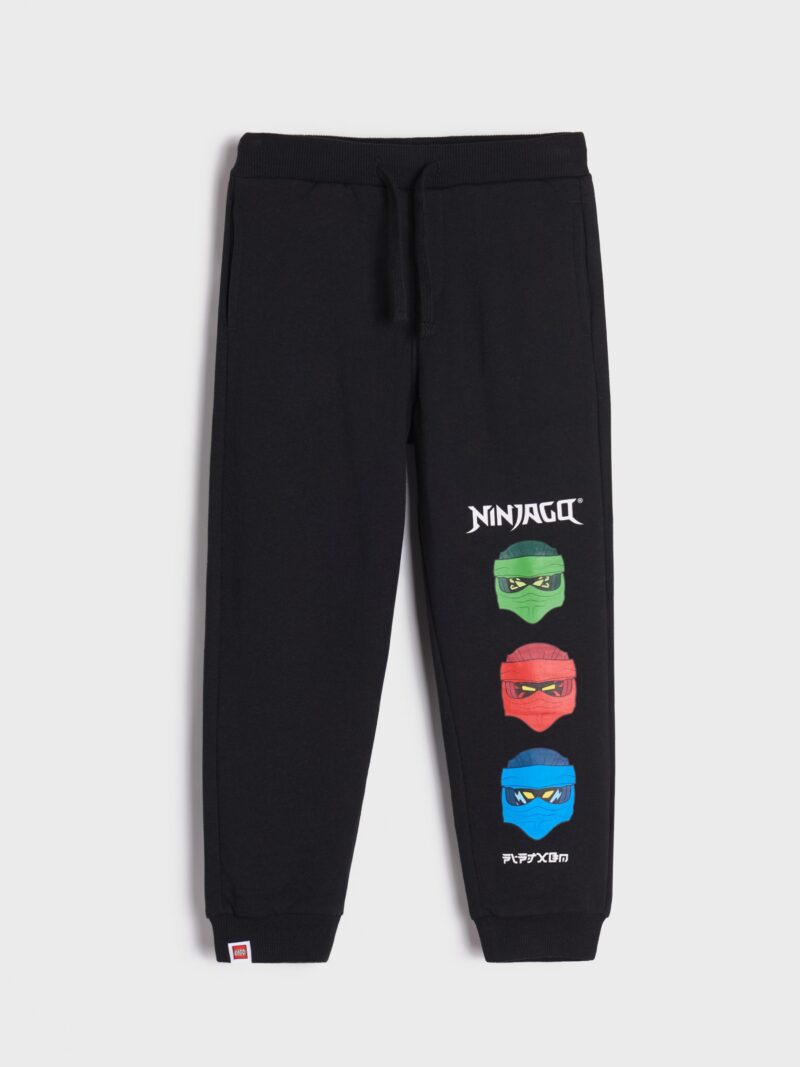 Pantaloni sport - negru preţ