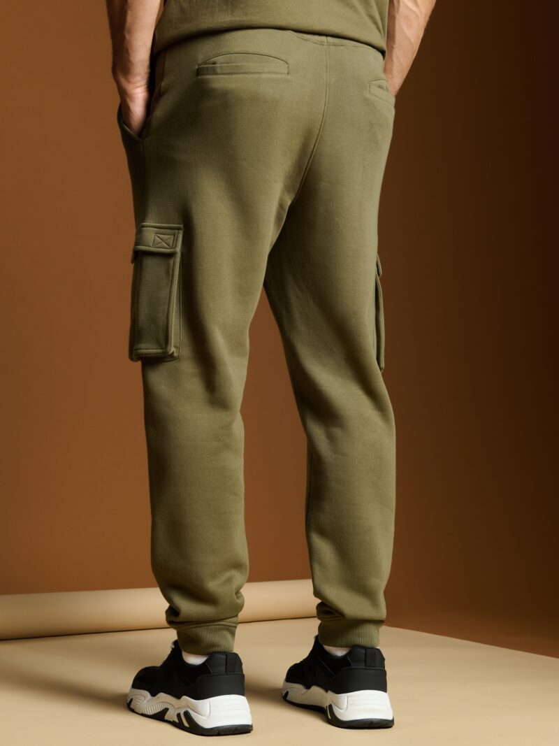 Cumpăra Pantaloni tapered fit - kaki