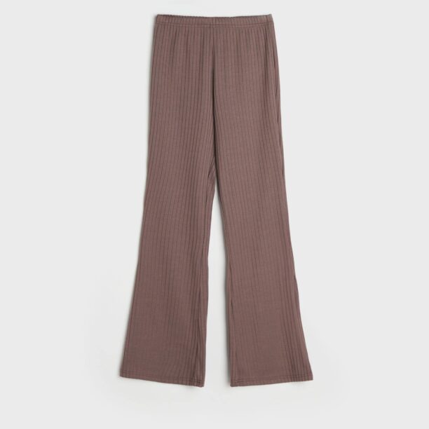 Pantaloni wide leg - cafeniu preţ