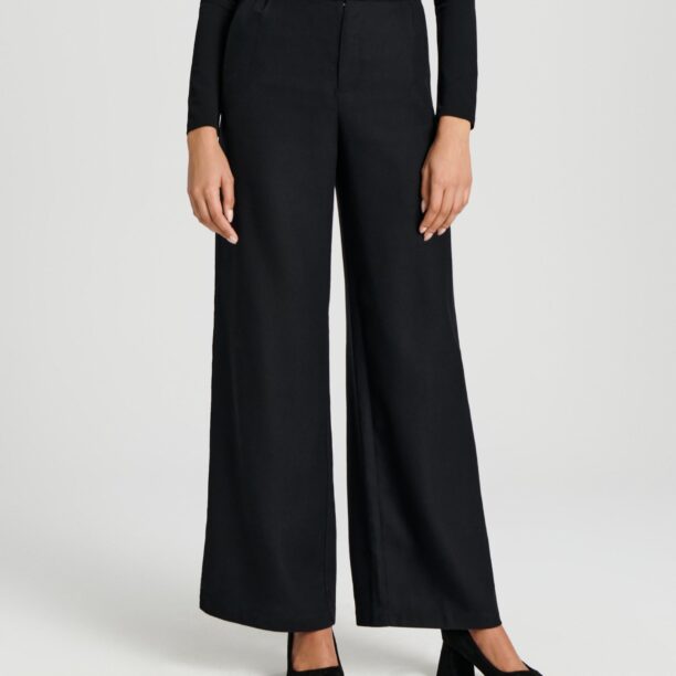 Pantaloni wide leg - negru preţ