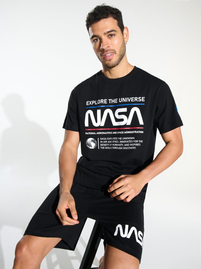 Cumpăra Pijama din două piese NASA - negru