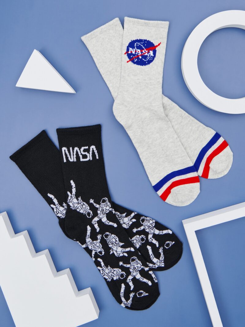 Set de 2 perechi de șosete NASA - multicolor preţ