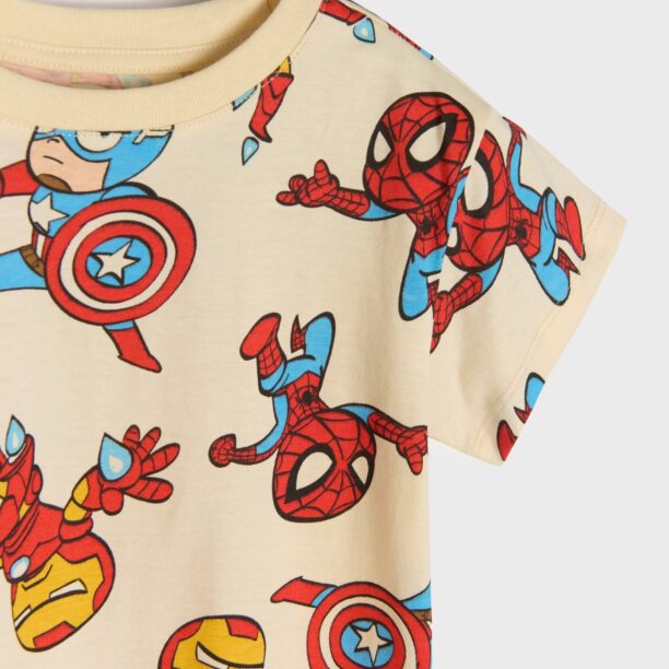 Preţ Tricou Marvel - crem