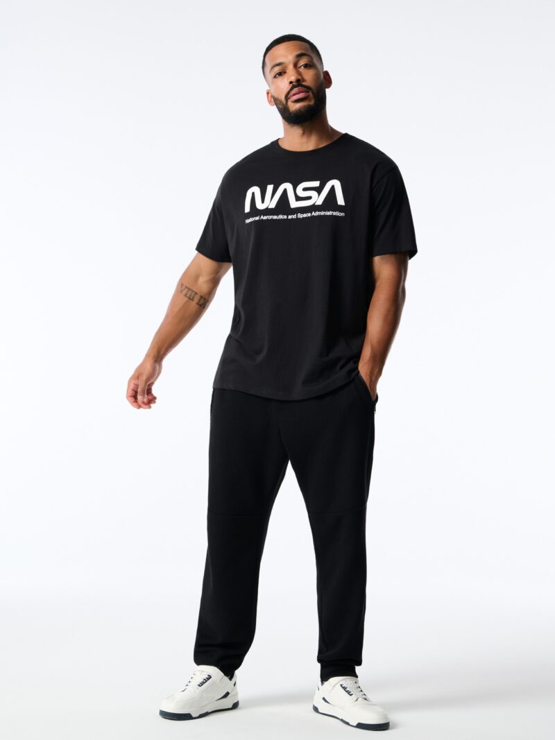 Preţ Tricou NASA - negru