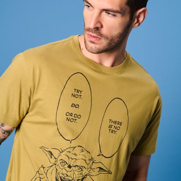 Tricou Star Wars - verde-oliv deschis preţ