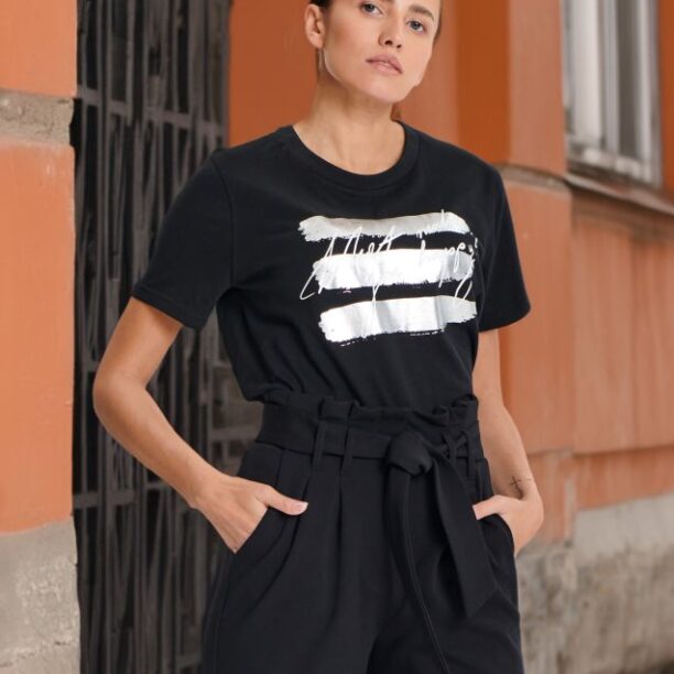 Tricou cu imprimeu - negru