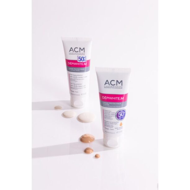 Original ACM Dépiwhite M crema protectoare cu efect de tonifiere SPF 50+ Natural Tint 40 ml