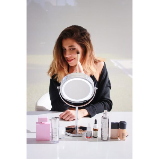 Cumpăra BEURER BS 55 oglinda cosmetica cu iluminare LED de fundal 1 buc