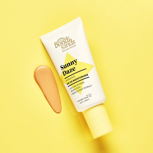 Cumpăra Bondi Sands Everyday Skincare Sunny Daze SPF 50 Moisturiser loțiune protectoare hidratantă SPF 50 50 g