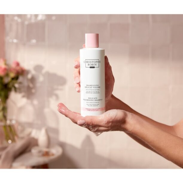 Original Christophe Robin Delicate Volumizing Shampoo with Rose Extracts sampon pentru volum pentru par fin 250 ml