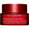 Clarins Super Restorative Day Cream SPF 15 crema de zi pentru toate tipurile de ten SPF 15 50 ml