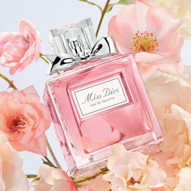 Cumpăra DIOR Miss Dior Eau de Toilette pentru femei 50 ml