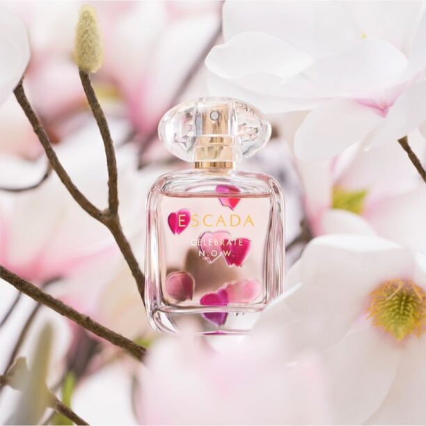 Cumpăra Escada Celebrate N.O.W. Eau de Parfum pentru femei 50 ml