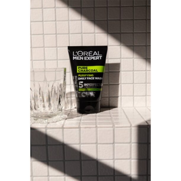 Preţ L’Oréal Paris Men Expert Pure Carbon gel de curățare cu carbune activ 100 ml