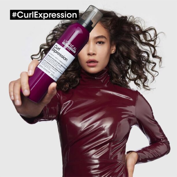 Preţ L’Oréal Professionnel Serie Expert Curl Expression spumă de coafat pentru definirea și forma coafurii pentru par ondulat si cret 250 ml