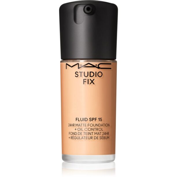 MAC Cosmetics Studio Fix Fluid SPF 15 24HR Matte Foundation + Oil Control machiaj cu efect matifiant SPF 15 culoare NC18 30 ml preţ