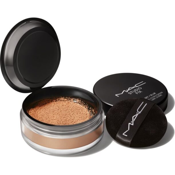 MAC Cosmetics Studio Fix Pro Set + Blur Weightless Loose Powder pudra cu efect de matifiere culoare Dark 6