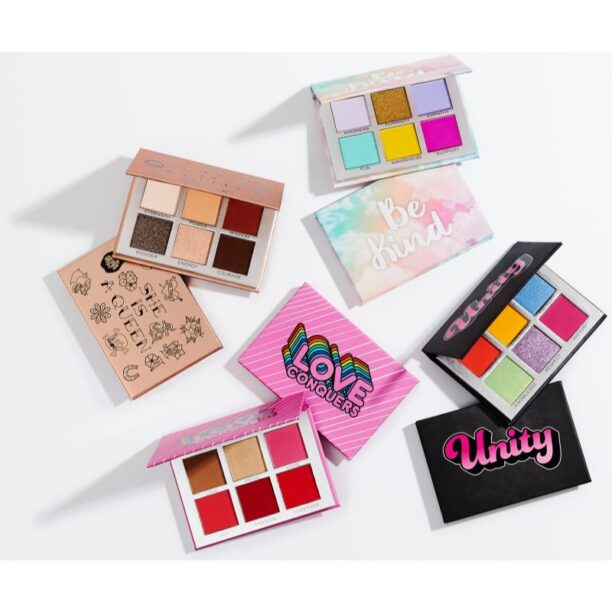 Cumpăra Makeup Revolution Power Shadow Palette paletă cu farduri de ochi culoare Love Conquers 6