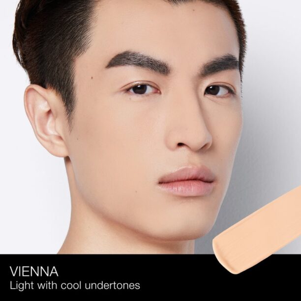 Preţ NARS SOFT MATTE Complete Foundation machiaj cu efect matifiant culoare VIENNA 45 ml